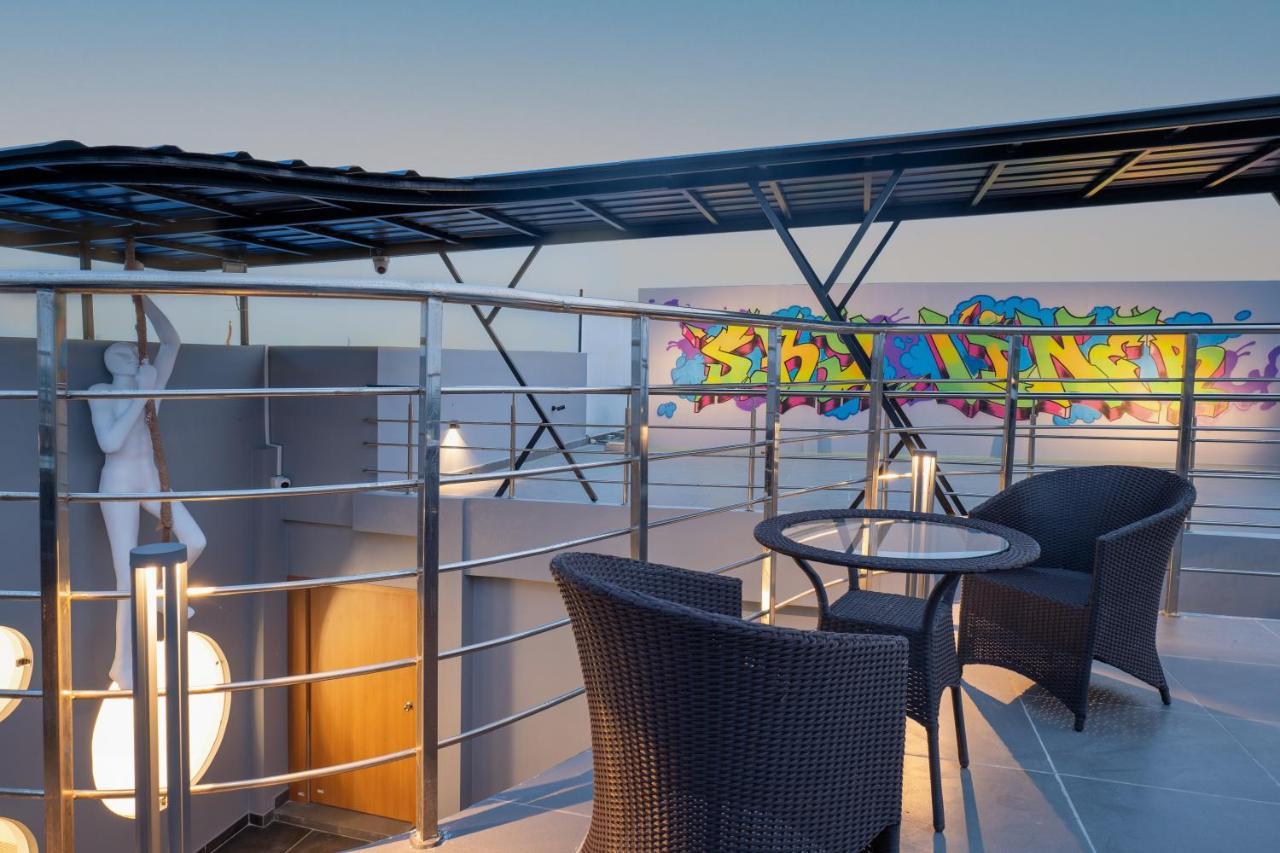 Clubway Grand A Boutique Hotel Джорхат Екстер'єр фото