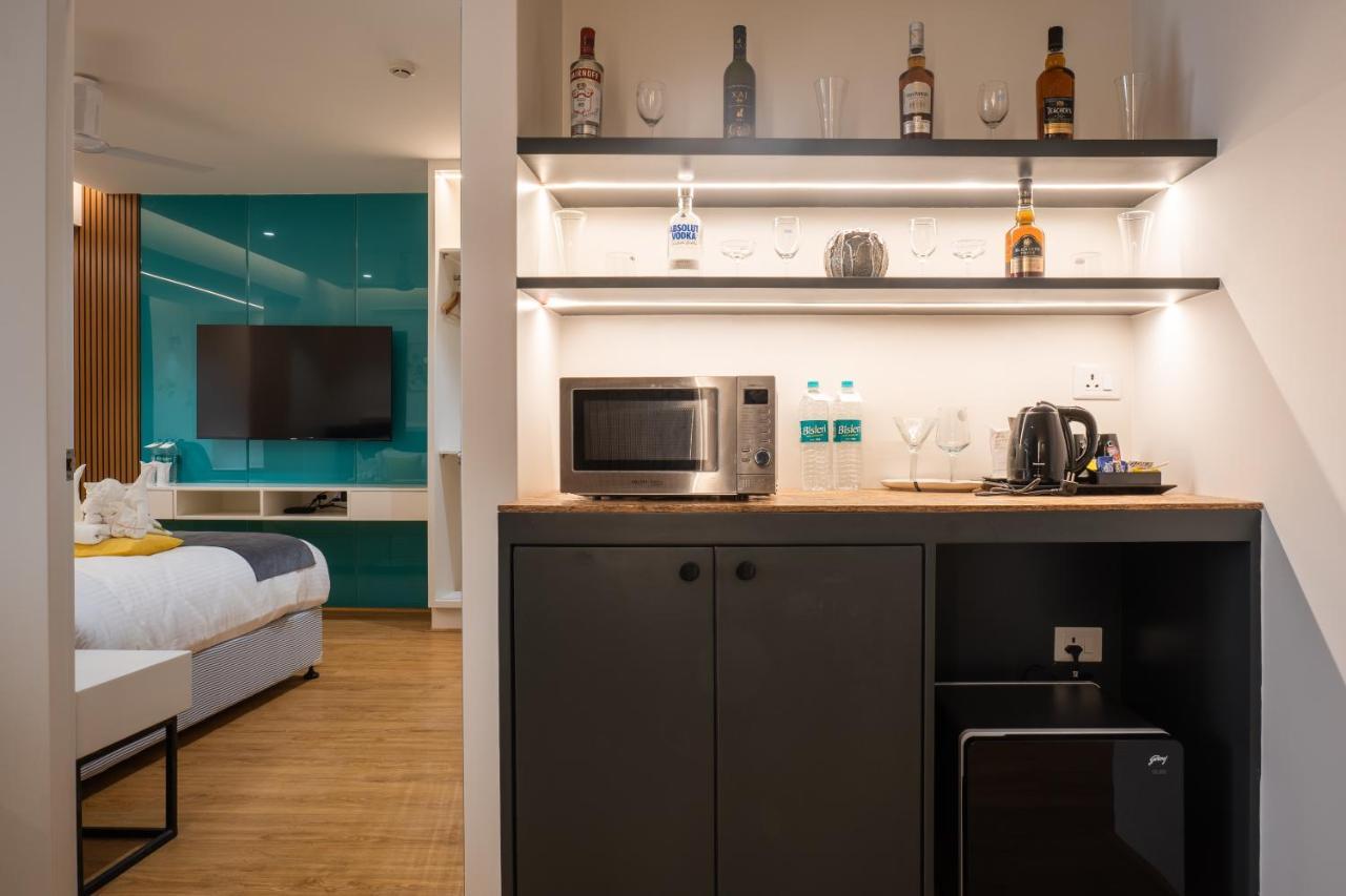 Clubway Grand A Boutique Hotel Джорхат Екстер'єр фото
